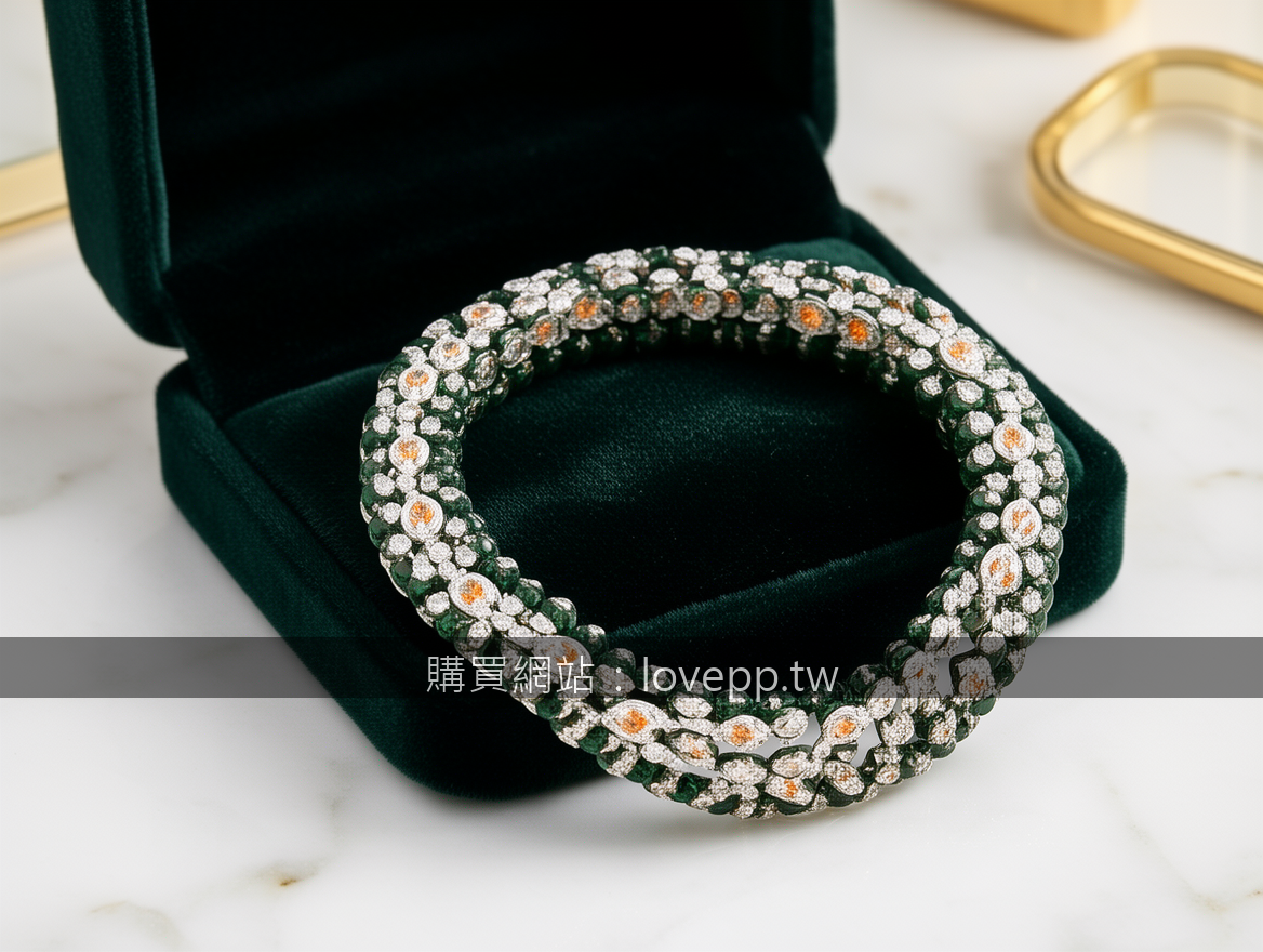 Elegant crystal bracelet photography in luxury jewelry style.
Subject: Place the